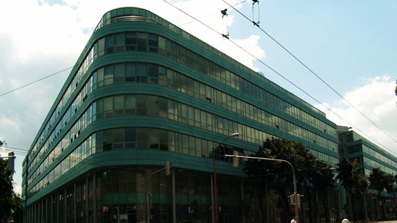 Biznis centrum Apollo na Prievozskej dočasne uzatvoria