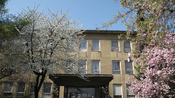 ZUŠ Jozefa Kresánka oslávi 50 rokov galaprogramom v SND. Viete, ktoré známe tváre ju navštevovali?