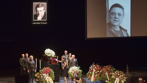 FOTO: V SND sme sa dnes v rozlúčili so zosnulým hercom Stanislavom Dančiakom