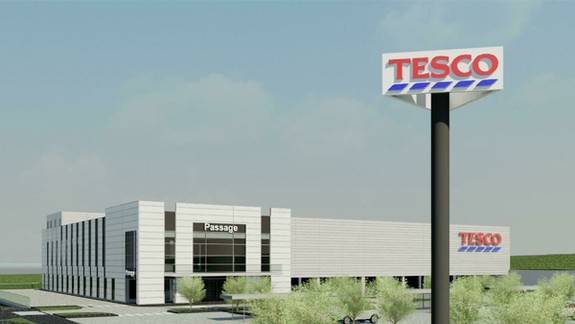 Na Saratovskej ulici stavajú TESCO, otvoria ho na jar