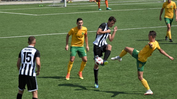 Tip na voľný čas: Kam za športom cez víkend?  Do Petržalky na futbal