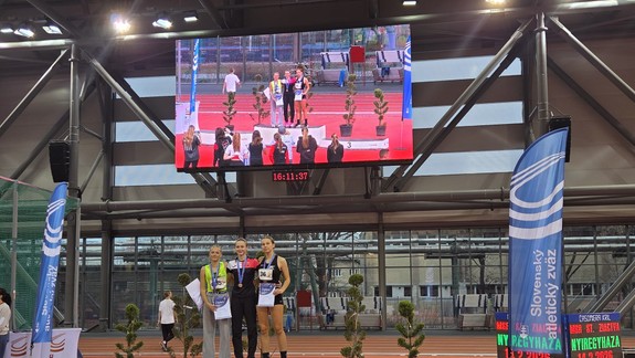 Dúbravský Bežecký klub HNTN sa môže tešiť z historického úspechu: Mladá atlétka získala titul vicemajsterky Slovenska