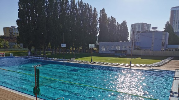 FOTO: Letné kúpaliská sa už pripravujú na novú sezónu, hoci ešte nikto netuší, odkedy budú otvorené