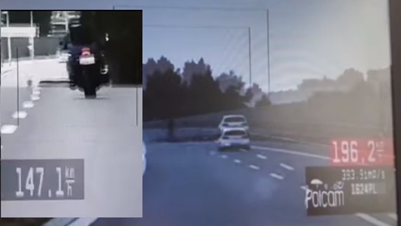 VIDEO: Prirýchly vodič mercedesu dostal na diaľnici pokutu 300 eur a motorkár za jazdu cez mesto ešte o 500 eur viac...