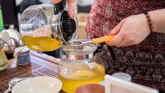 Radíme: Na čo si dať pozor pri bylinkových čajoch?