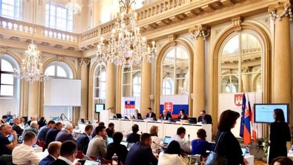 Mimoriadne mestské zastupiteľstvo zvolal primátor na tento piatok