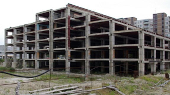 Z Yosarie Plazy je stále len Hirošima