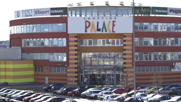 Mesto má ďalšie záchytné parkovisko a začne vyznačovať aj nový bus pruh na Gagarinovej