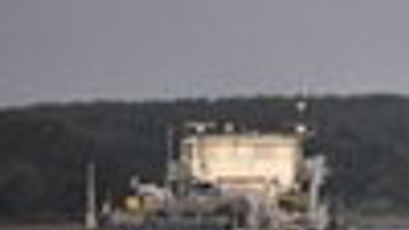 Uviaznuté lode uvoľnili, odplávali do Rakúska