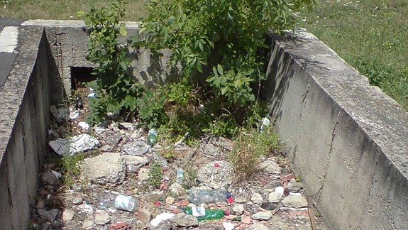 Betónovú jamu na Betliarskej nemá 34 rokov kto odstrániť