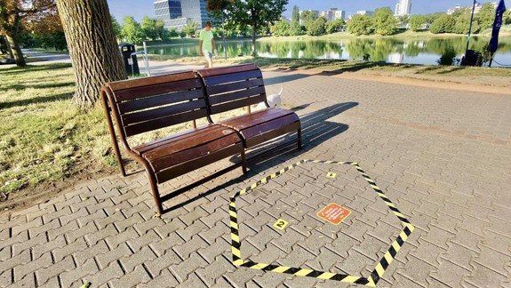 FOTO  Čo vravíte na nápad? Na Štrkoveckom jazere spustili projekt na zníženie odpadu z cigaretových nedopaľkov