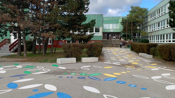 V ZŠ Budatínska plánujú obnoviť plaváreň za vyše 1,8 milióna eur