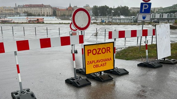 Bratislavský samosprávny kraj apeluje na rešpektovanie zákazu vstupu do záplavových oblastí