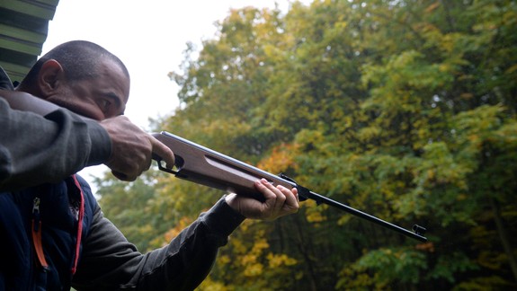 Chcete si vyskúšať streľbu zo vzduchovky? Dúbravka bude hľadať ostrostrelca