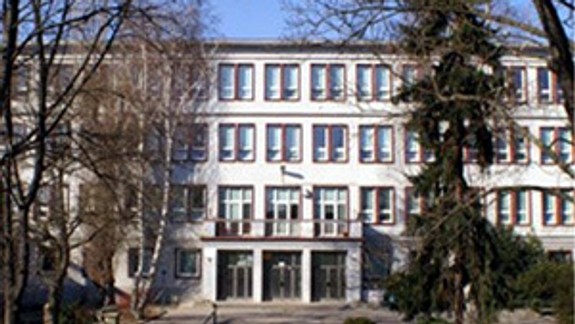 Staré Mesto by malo urovnať dlhoročné spory o pozemok v ZŠ Dubová