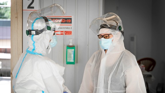 Lekárska fakulta by chcela vyvinúť citlivejší test na nový koronavírus
