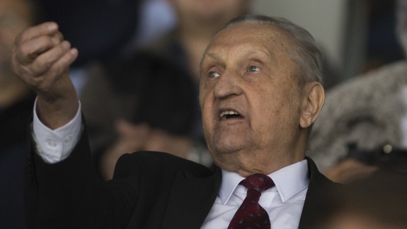 Vo veku 85 rokov zomrel známy hokejový tréner Ján Starší