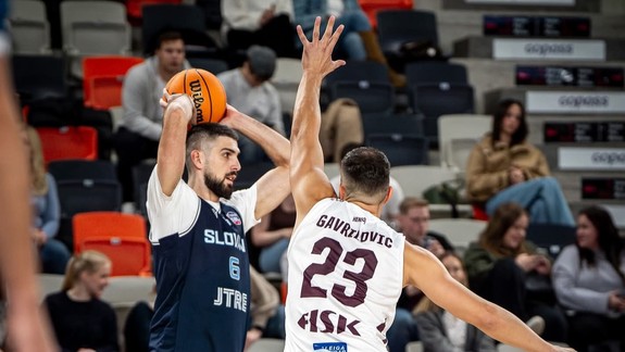 Slovan začal v ENBL domácou prehrou: Je to trošku hanba, skonštatoval Naglič