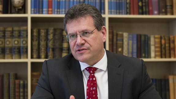 Šefčovič: Slovensko potrebuje solídnu reprezentáciu, nie experimenty