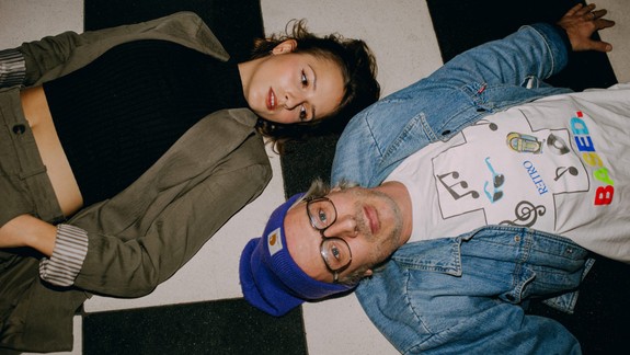 Koncert pre viaceré generácie: Bratislava zažije poctu Dežovi Ursinymu v podaní jeho syna a Niny Kohout