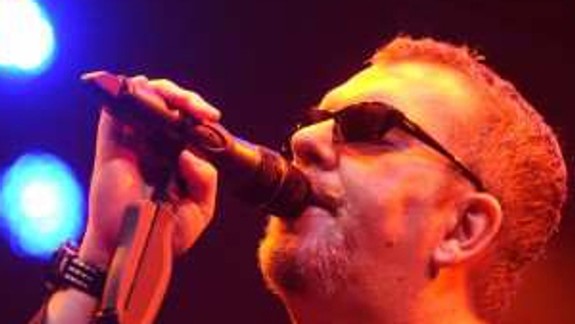 Standing ovation pre Hlasy Richarda Müllera a Fragile