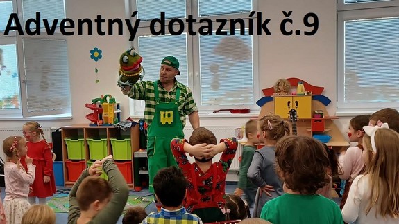 Richard Čanaky alias Zahrajko má fintu na stromček, aby im doma vydržal od Vianoc čo najdlhšie...