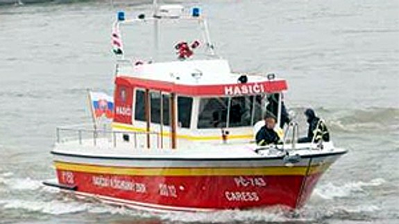 Muž skočil z Mosta Lafranconi do Dunaja, hasiči ho nenašli