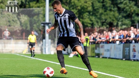 Ako to vyzerá s FC Petržalka? Rozprávali sme sa s kapitánom Borisom Turčákom