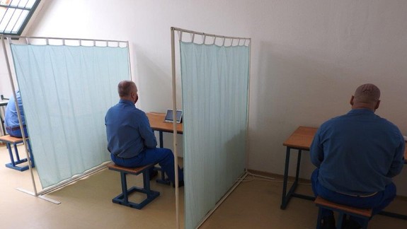 ZVJS: Počas vianočných sviatkov sa pre väzňov poskytne aj duchovná služba - môžu sa aj spovedať!