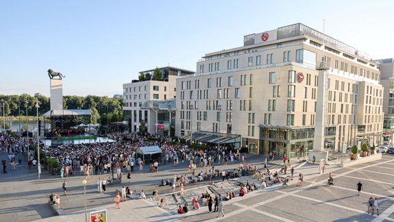Jún v Eurovea: Bratislavu čakajú športové podujatia, rodinné zážitky aj kultúrne večery