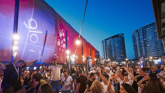 Festival LOVESTREAM sprevádza exkluzívny program v glo AIR zóne