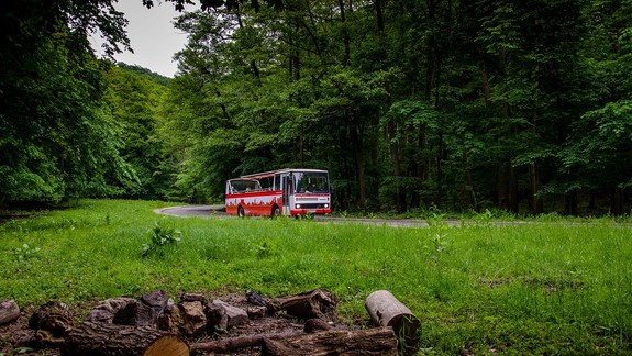 Prázdninové dni spestrí unikátny autobus bez strechy, odveziete sa ním zadarmo
