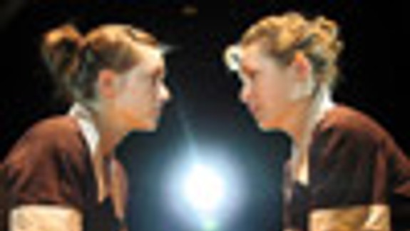 Slúžky útočia proti sociálnym rozdielom