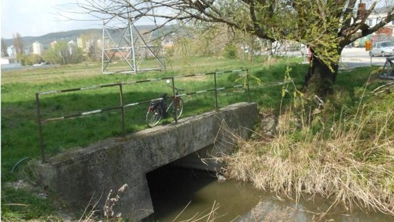 Koryto Račianskeho potoka vyčistia, pomôže to pri prívalových dažďoch