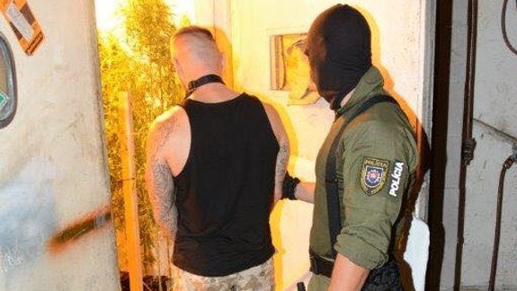 FOTO a VIDEO Policajný úlovok: Muž mal v aute vyše 1200 tabliet extázy