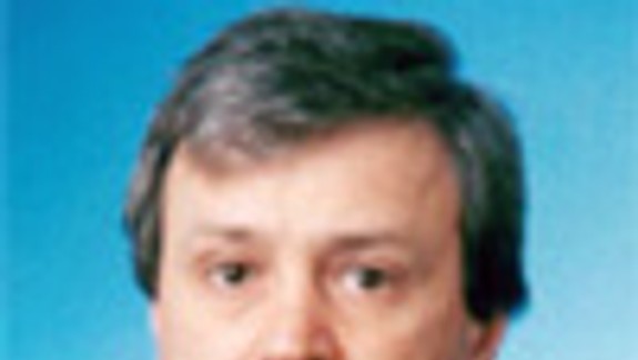 Nedovolia skôr zbúrať školu ako postaviť halu