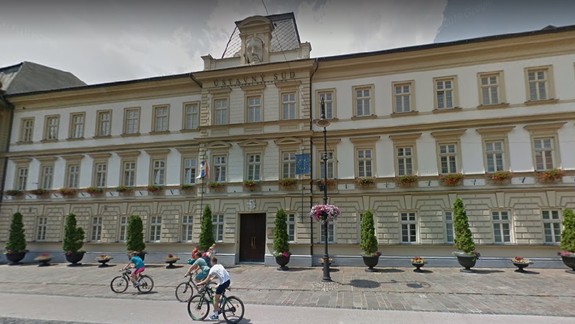 Ústavný súd pre koronavírus otvoril svoje brány verejnosti aspoň virtuálne