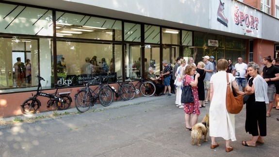 Prídete? Petržalka privíta električku v nedeľu aj koncertom, vstup je voľný