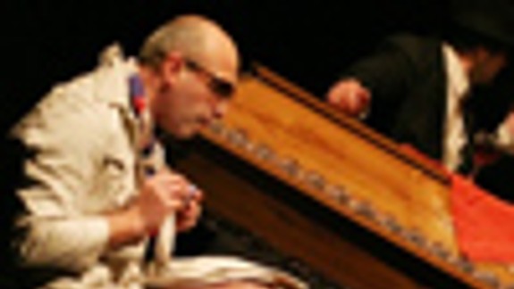 Divadlo SkRAT s hrou Umri, skap a zdochni...