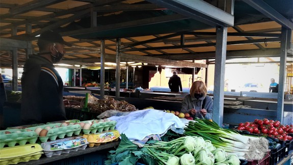 Hygienici zavreli trhovisko na Žilinskej i street food na Poľnej