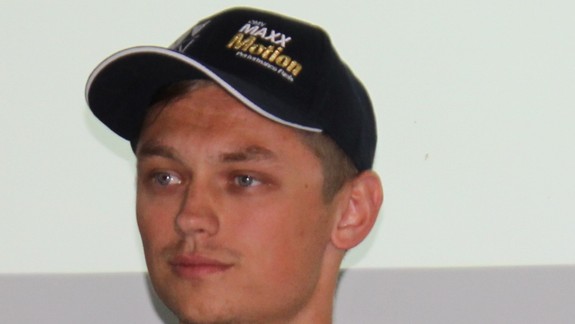 Viete, čo napĺňa úspešného automobilového pretekára Maťa Homolu? Práca s deťmi