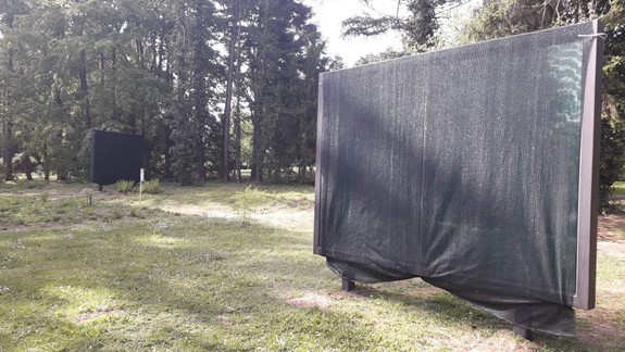 POMOHLI SME! Väčšinu zrkadiel v Botanickej záhrade zakryli!