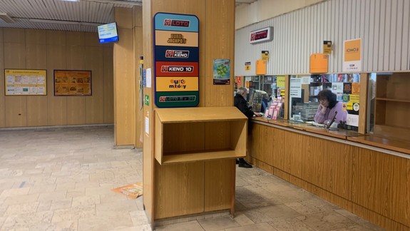 Slovenská pošta ruší v Bratislave niekoľko pobočiek, ľudia protestujú aj petíciou