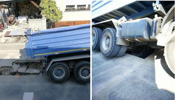 FOTO: Pri oprave prasknutého potrubia na Bencúrovej ulici sa pod nákladným autom prepadla cesta!