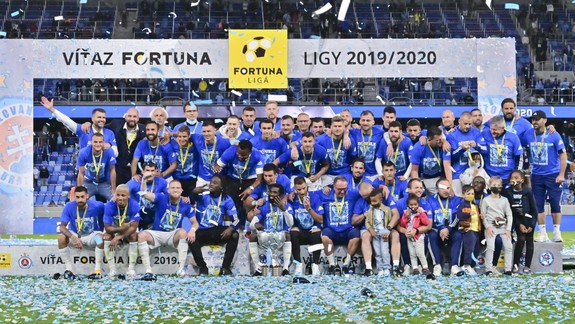 VIDEO: ŠK Slovan Bratislava remizoval so Spartakom Trnava 0:0 a oslávil zisk majstrovského titulu