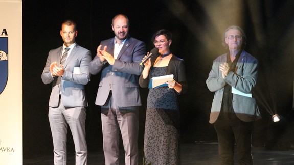 Dúbravka ocenila osobnosti – boli medzi nimi aj Milan Markovič či Peter Dvorský