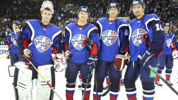 KHL: Výber Západu v Bratislave zdolal Východ 18:16