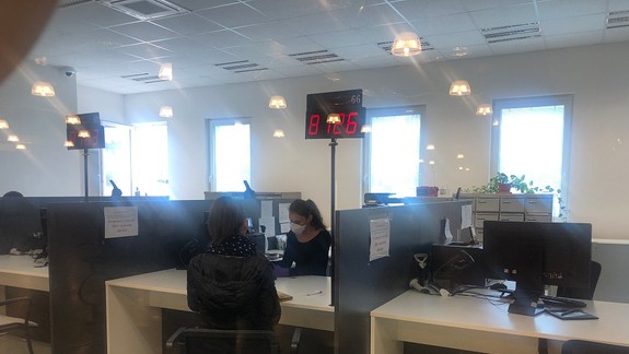 Prieskum: Miera obáv z pandémie stúpa, homeoffice využíva menej ľudí