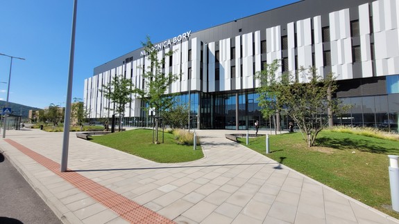 V Nemocnici Bory pýtali od pacientov po prijatí na hospitalizáciu 1000 eur