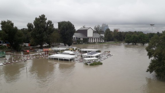 Kulminácia Dunaja pretrváva: V Bratislave má výšku 970 až 980 centimetrov